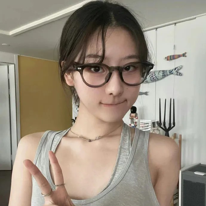 精灵高中:惊声尖拍